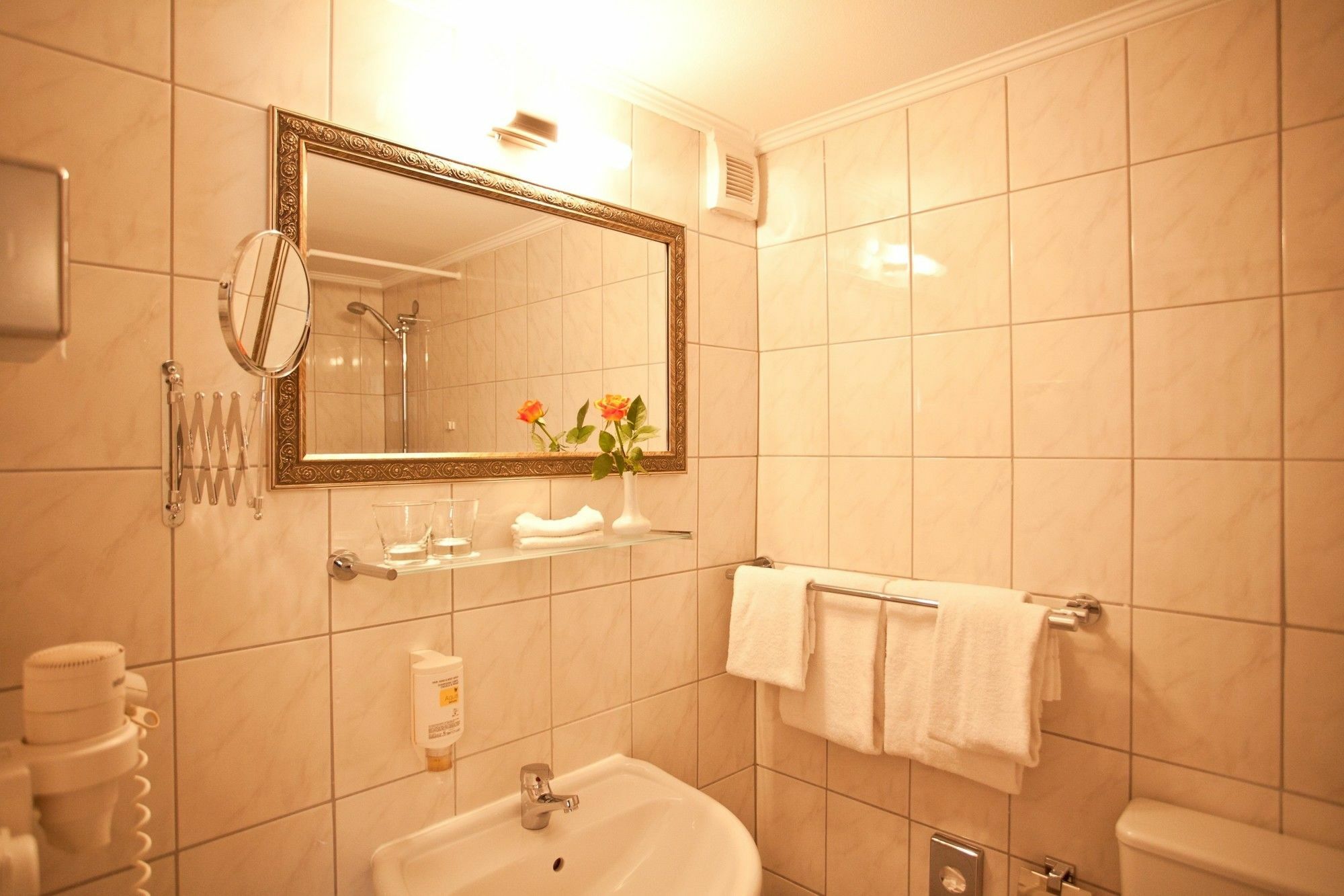 Safestay Berlin Kurfurstendamm Extérieur photo