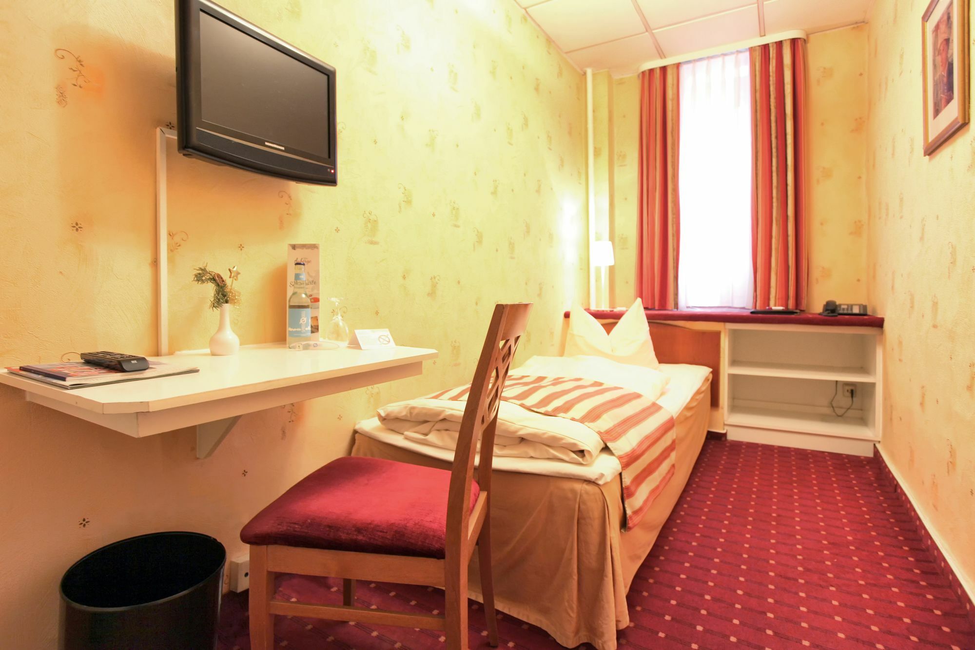 Safestay Berlin Kurfurstendamm Extérieur photo